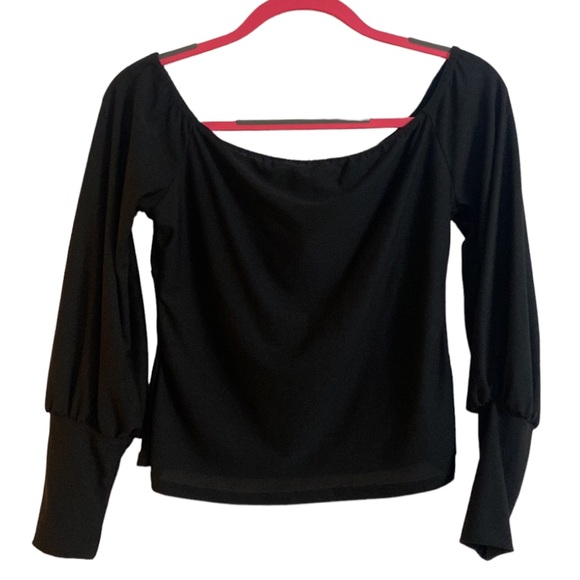 PrettyLittleThing Black On Or Off The Shoulders Fitted Peasant Top Size 8 - Picture 2 of 8
